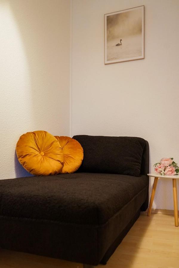 3-Raum City-Appartement เยนา ภายนอก รูปภาพ