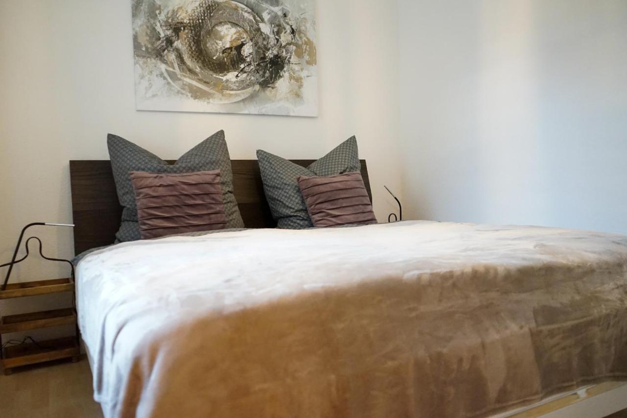 3-Raum City-Appartement เยนา ภายนอก รูปภาพ